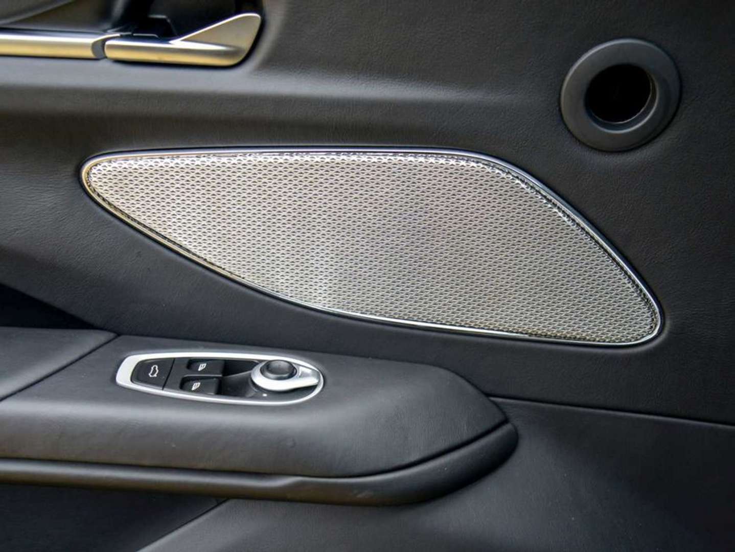 Aston Martin V8 Coupé - 2026 - Joinsteer - #20