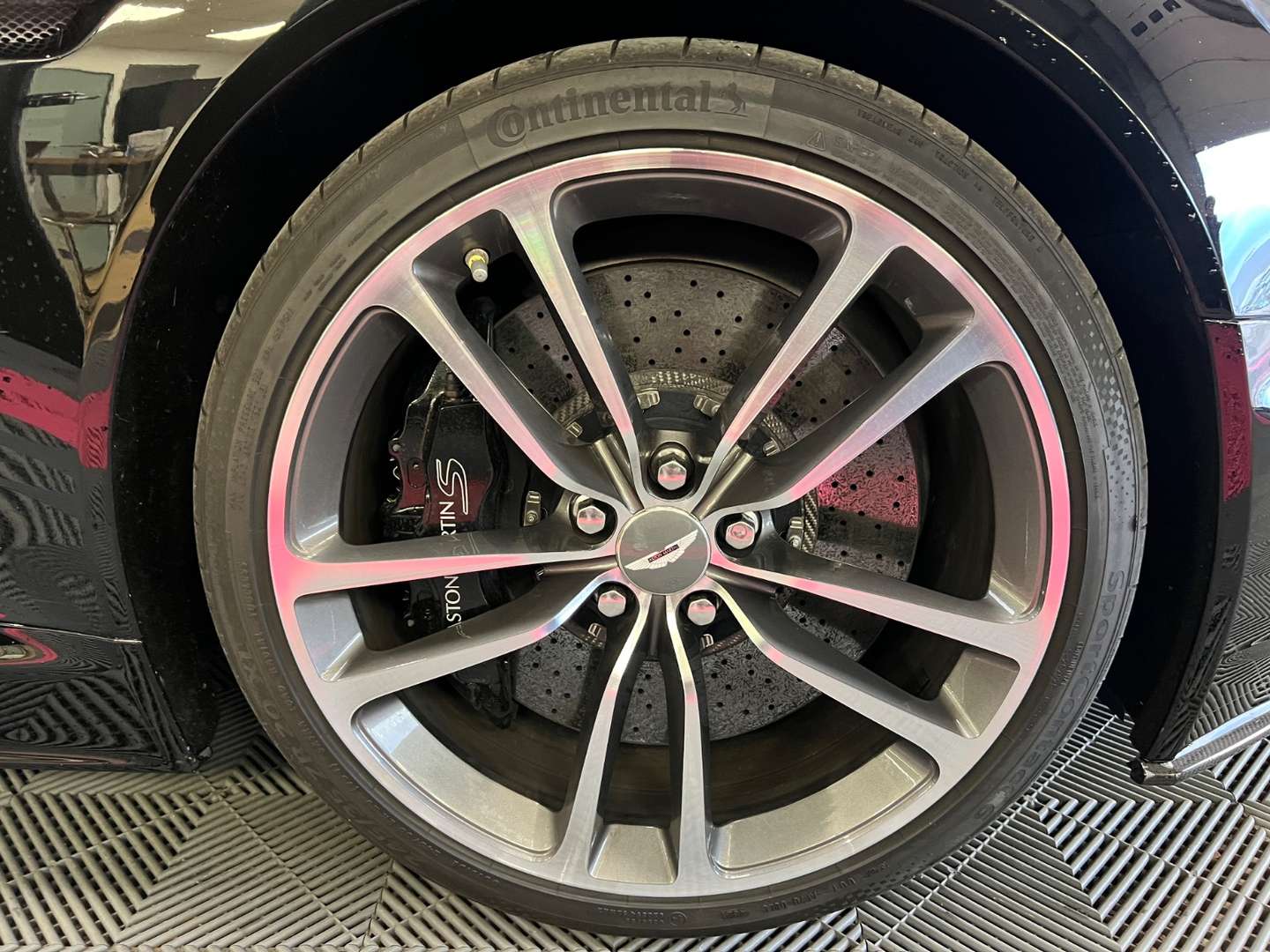 Aston Martin DBS Coupé Coupé Touchtronic A - 2010 - Joinsteer - #10