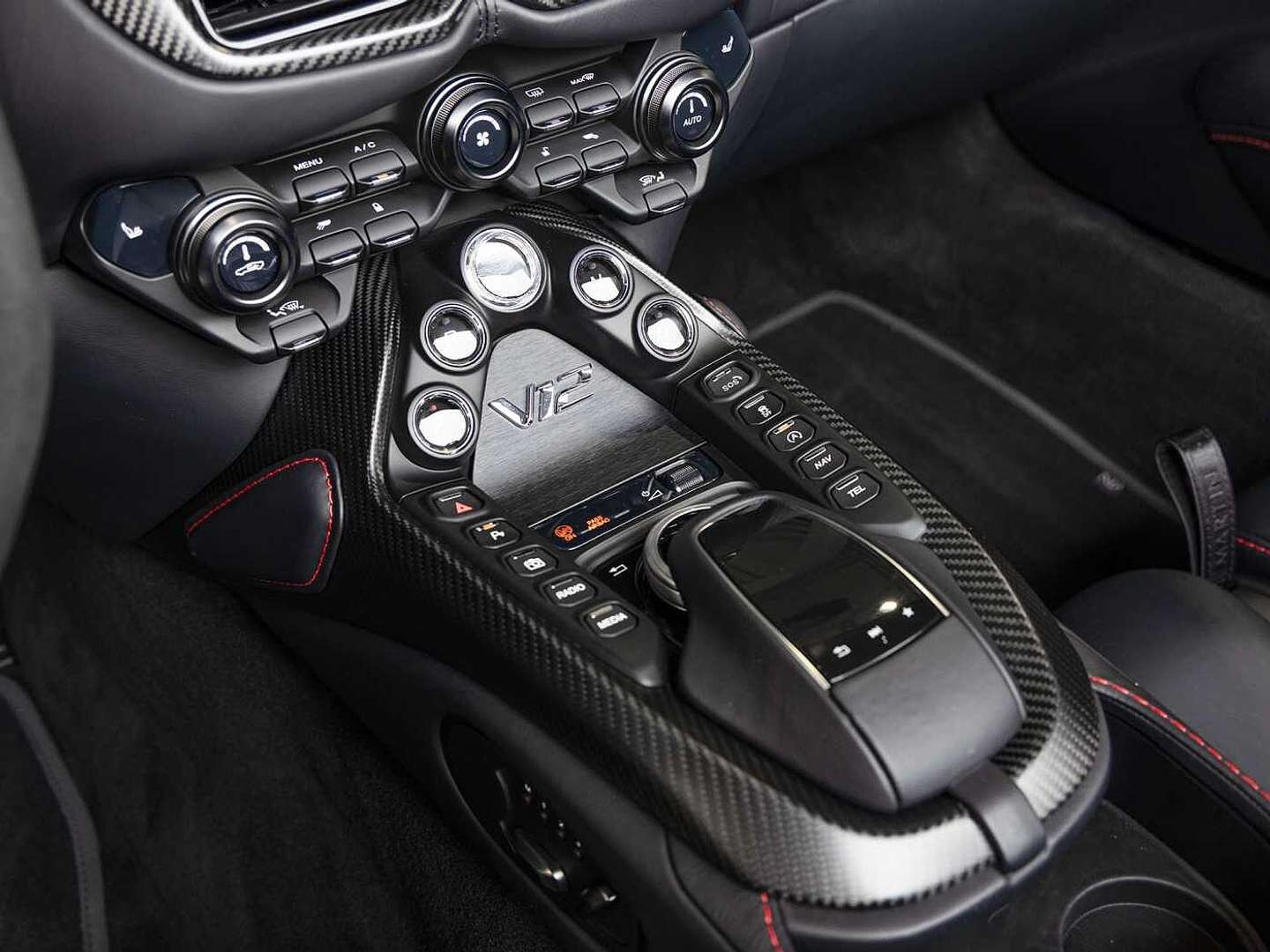 Aston Martin Vantage Roadster V12 - 2023 - Joinsteer - #25