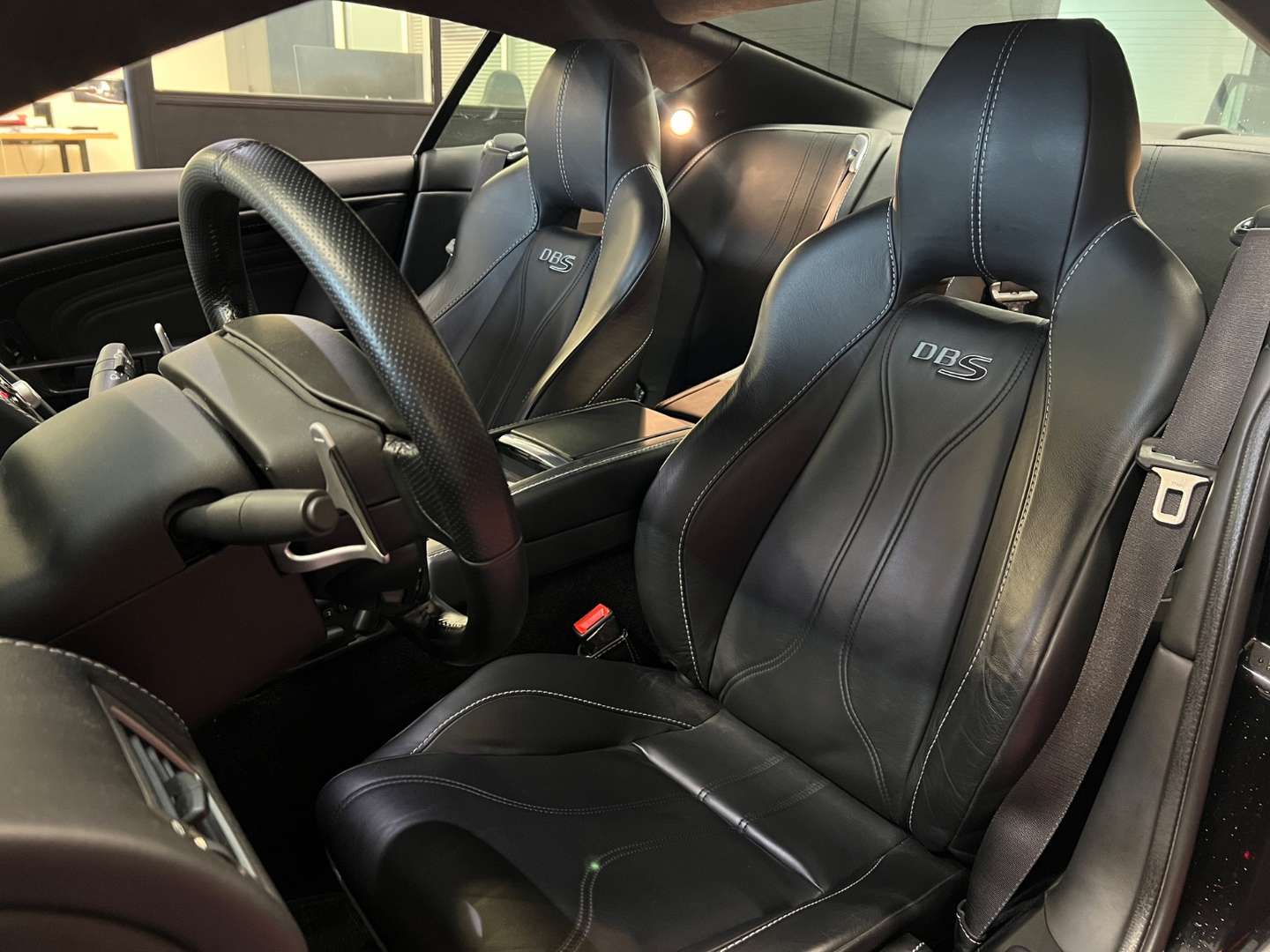 Aston Martin DBS Coupé Coupé Touchtronic A - 2010 - Joinsteer - #11