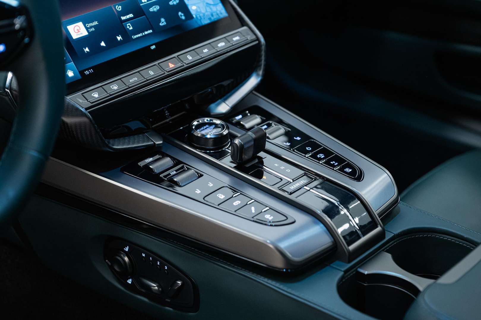 Aston Martin Vanquish Coupé Full Options - 2024 - Joinsteer - #14