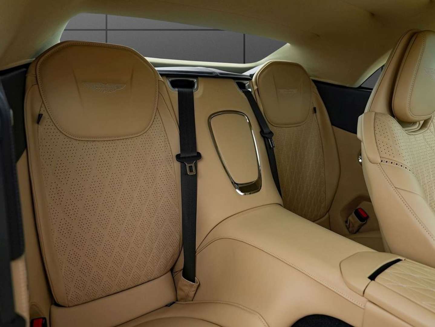 Aston Martin DB12 Volante - 2024 - Joinsteer - #18