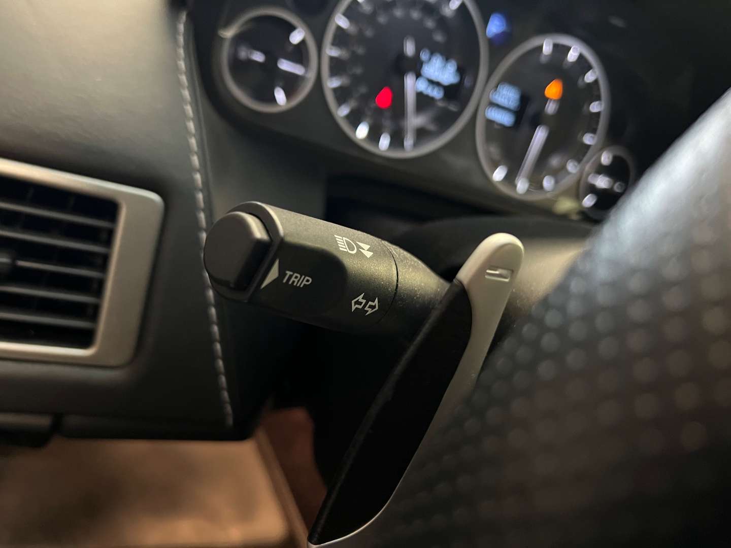 Aston Martin DBS Coupé Coupé Touchtronic A - 2010 - Joinsteer - #28