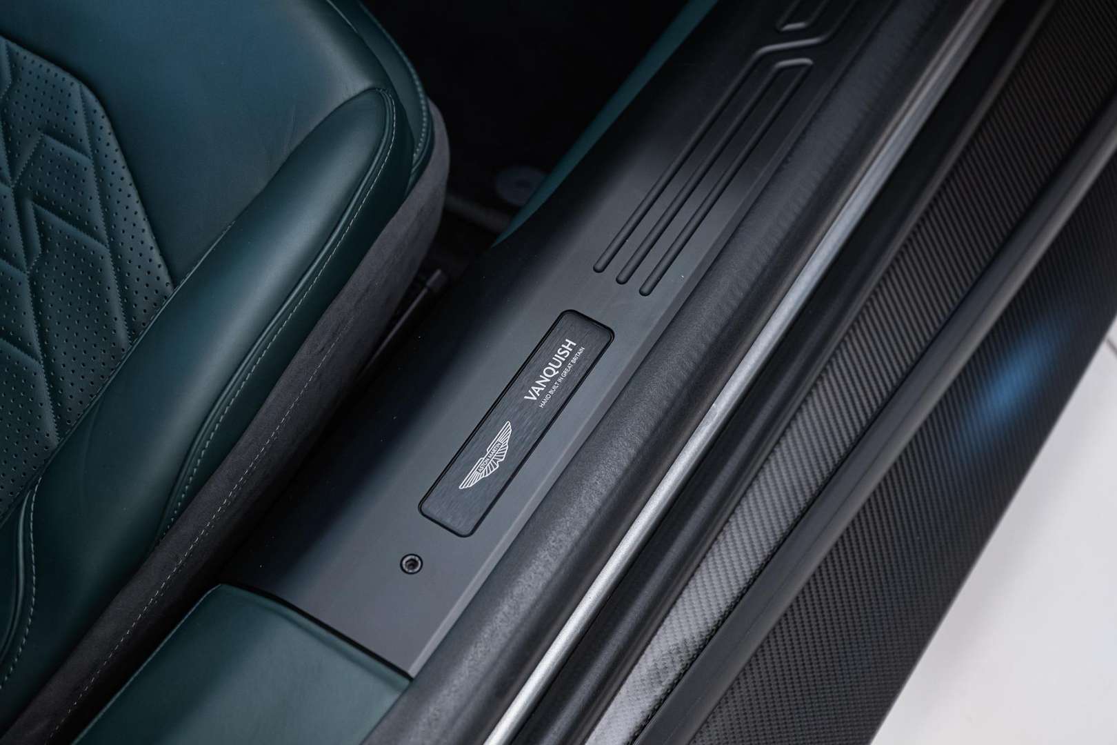 Aston Martin Vanquish Coupé Full Options - 2024 - Joinsteer - #22