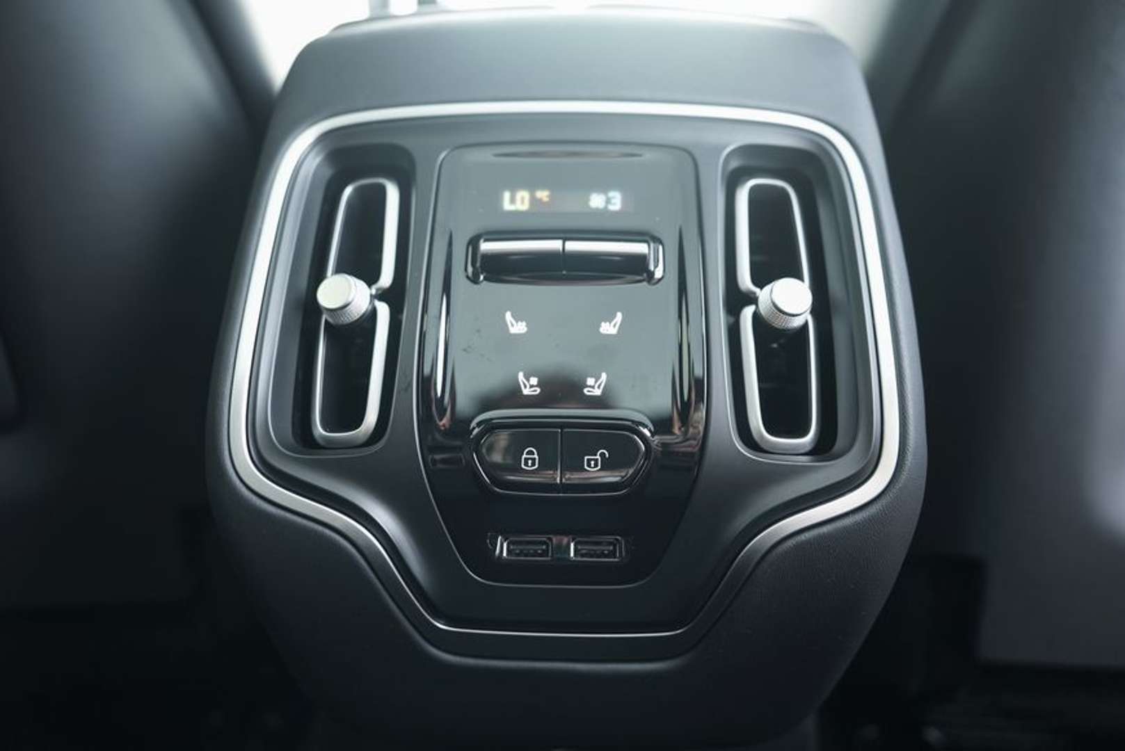 Aston Martin DBX 550 - 2024 - Joinsteer - #25