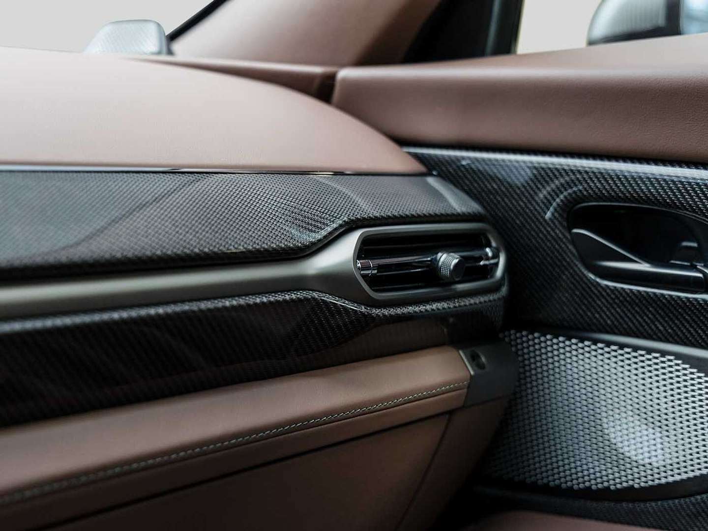 Aston Martin V12 Vanquish - 2025 - Joinsteer - #22