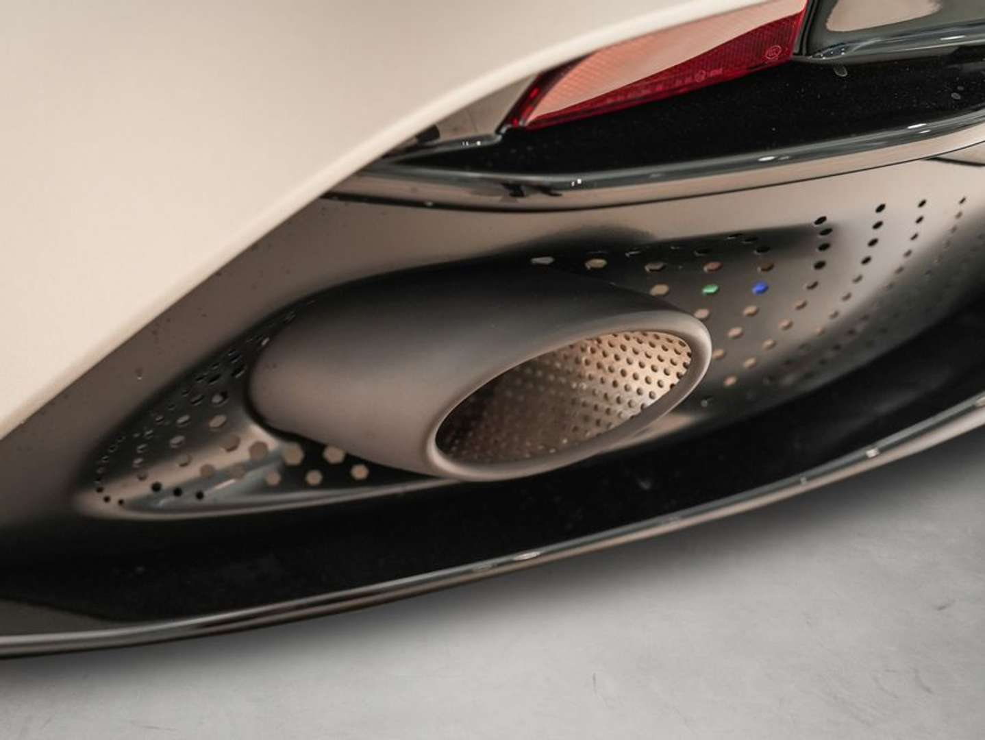 Aston Martin DB12 Volante - 2026 - Joinsteer - #29