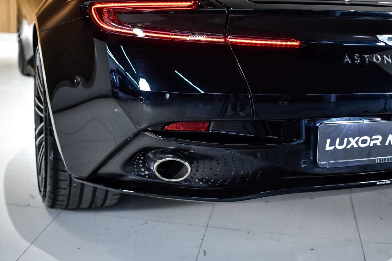 Aston Martin DB12 4.0 V8 - 2025 - Joinsteer - #9