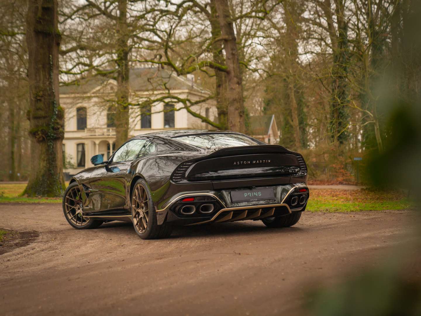 Aston Martin Vanquish - 2025 - Joinsteer - #6