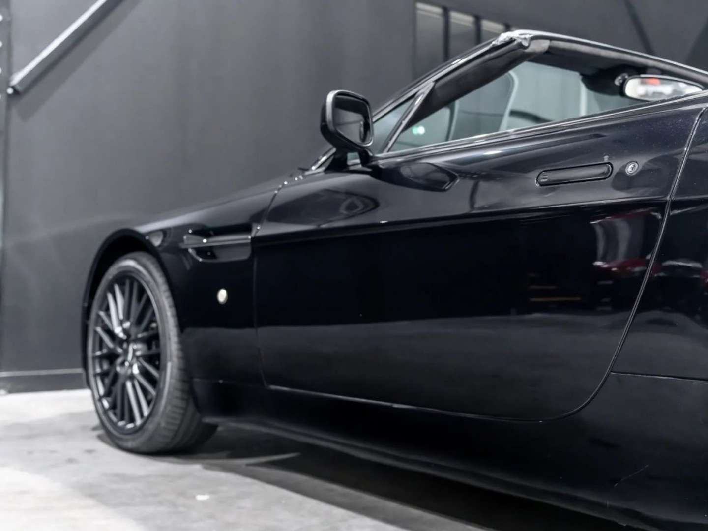 Aston Martin V8 Roadster 4.7l Sportshift - 2009 - Joinsteer - #18