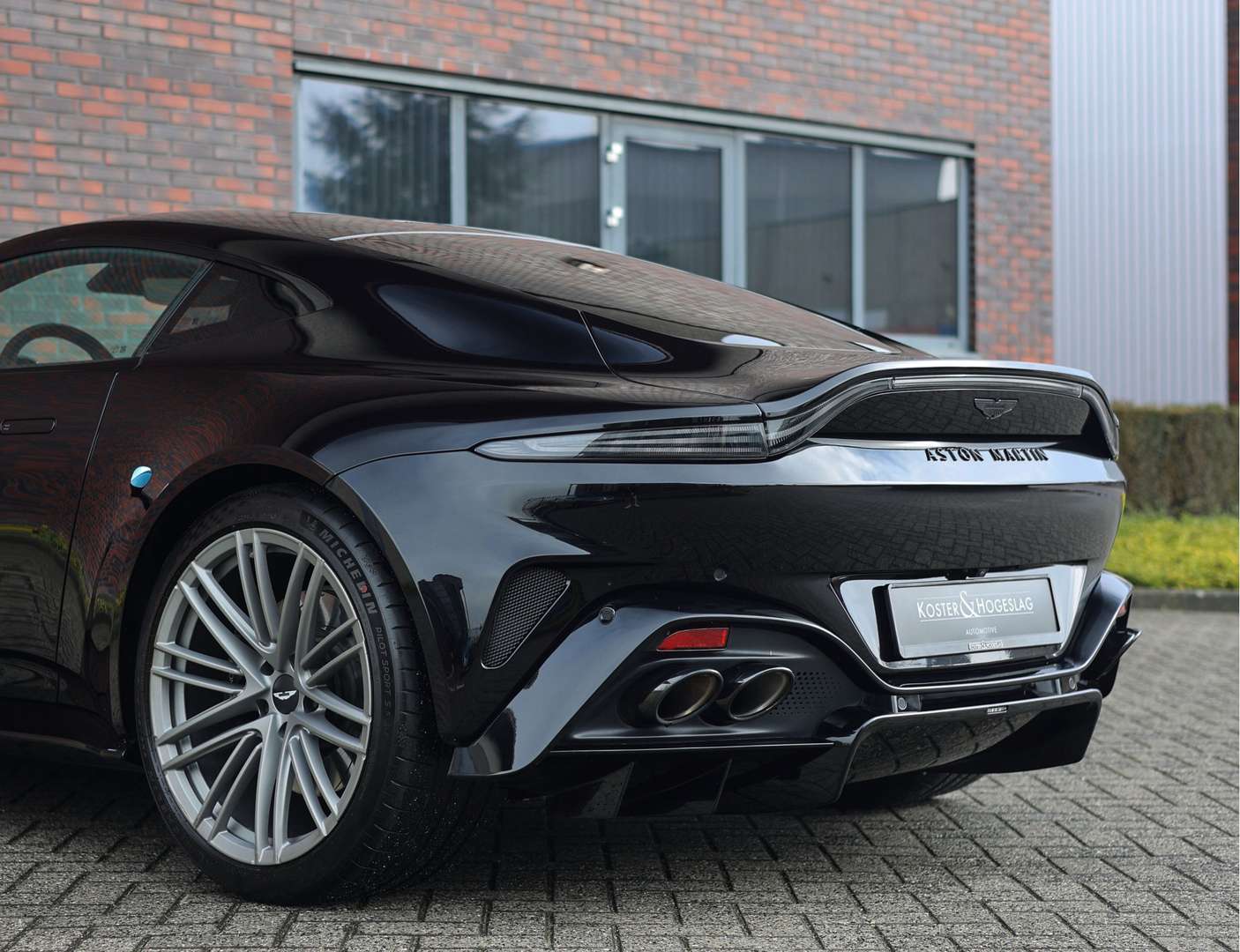 Aston Martin Vantage 4.0 V8 - 2025 - Joinsteer - #10