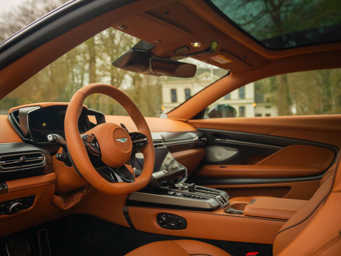 Aston Martin Vanquish - 2025 - Joinsteer - #7