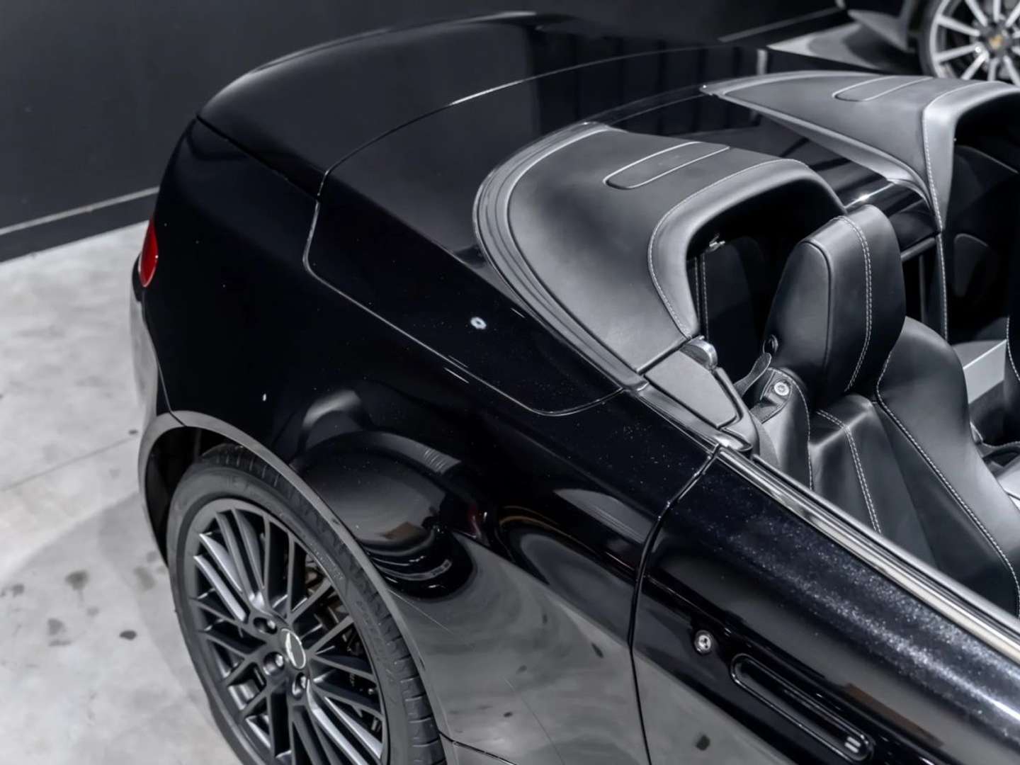 Aston Martin V8 Roadster 4.7l Sportshift - 2009 - Joinsteer - #24