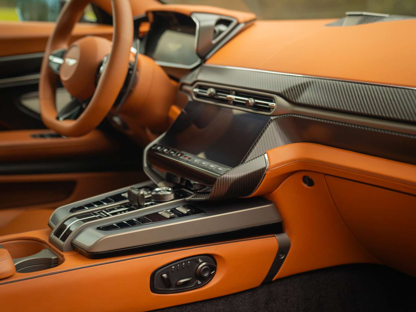 Aston Martin Vanquish - 2025 - Joinsteer - #11