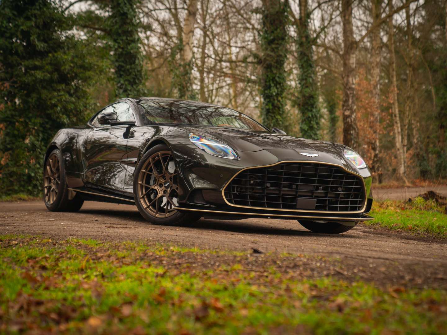 Aston Martin Vanquish - 2025 - Joinsteer - #14