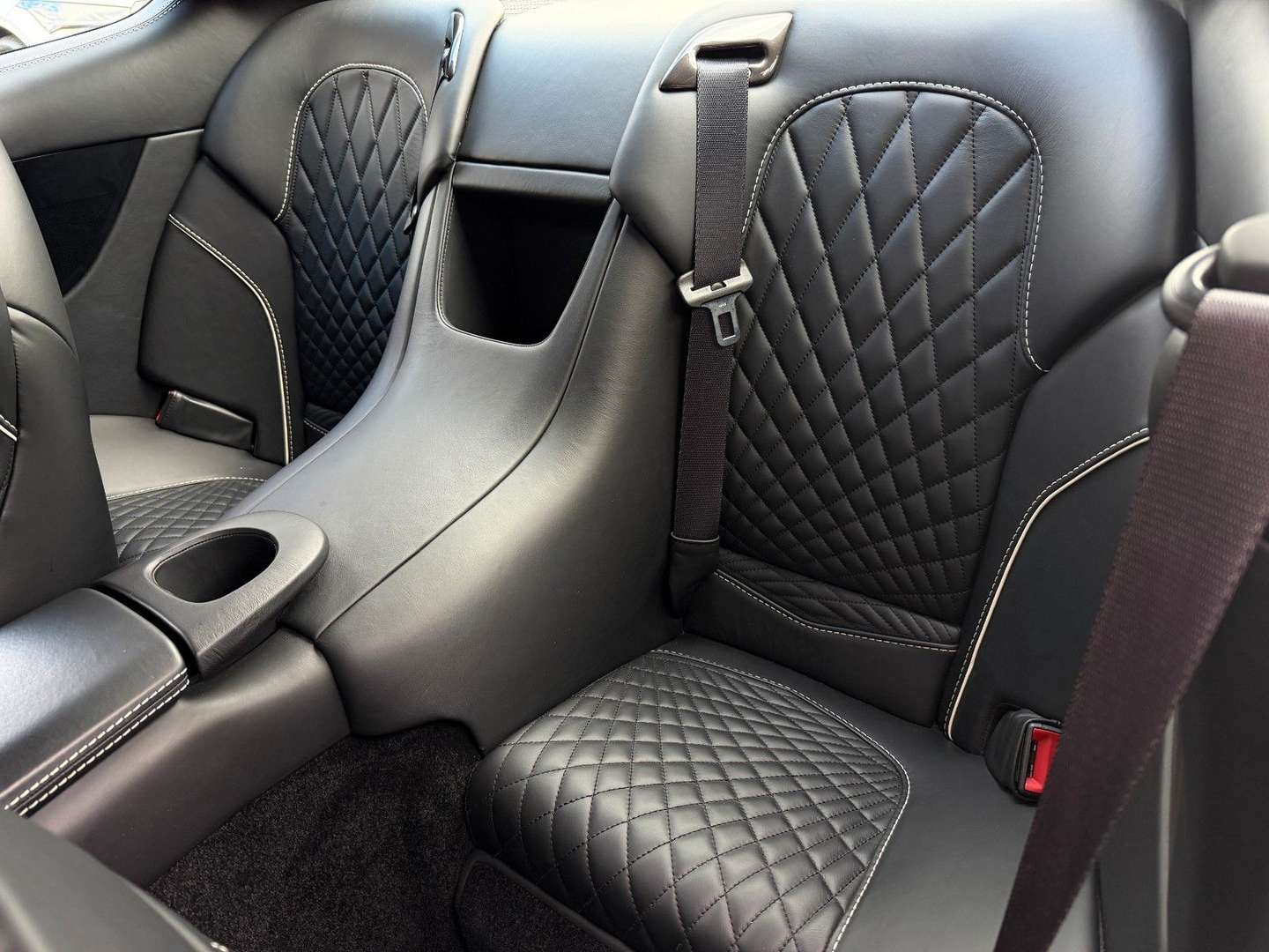 Aston Martin Vanquish S Coupe V12 - 2017 - Joinsteer - #38