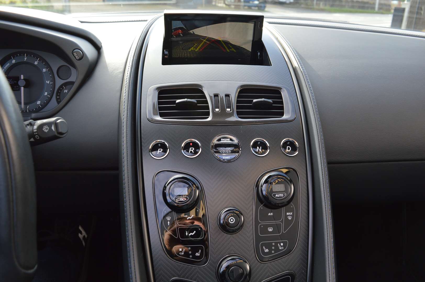 Aston Martin Vanquish Volante V12 Carbon Edition - 2015 - Joinsteer - #19