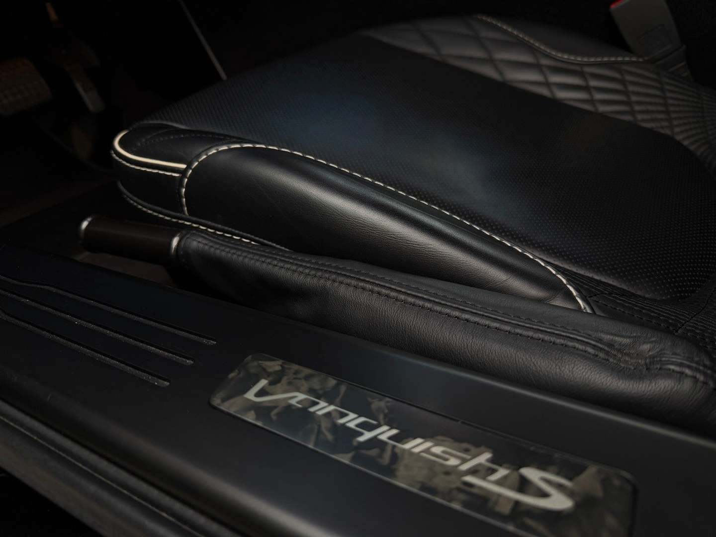 Aston Martin Vanquish S Coupe V12 - 2017 - Joinsteer - #40