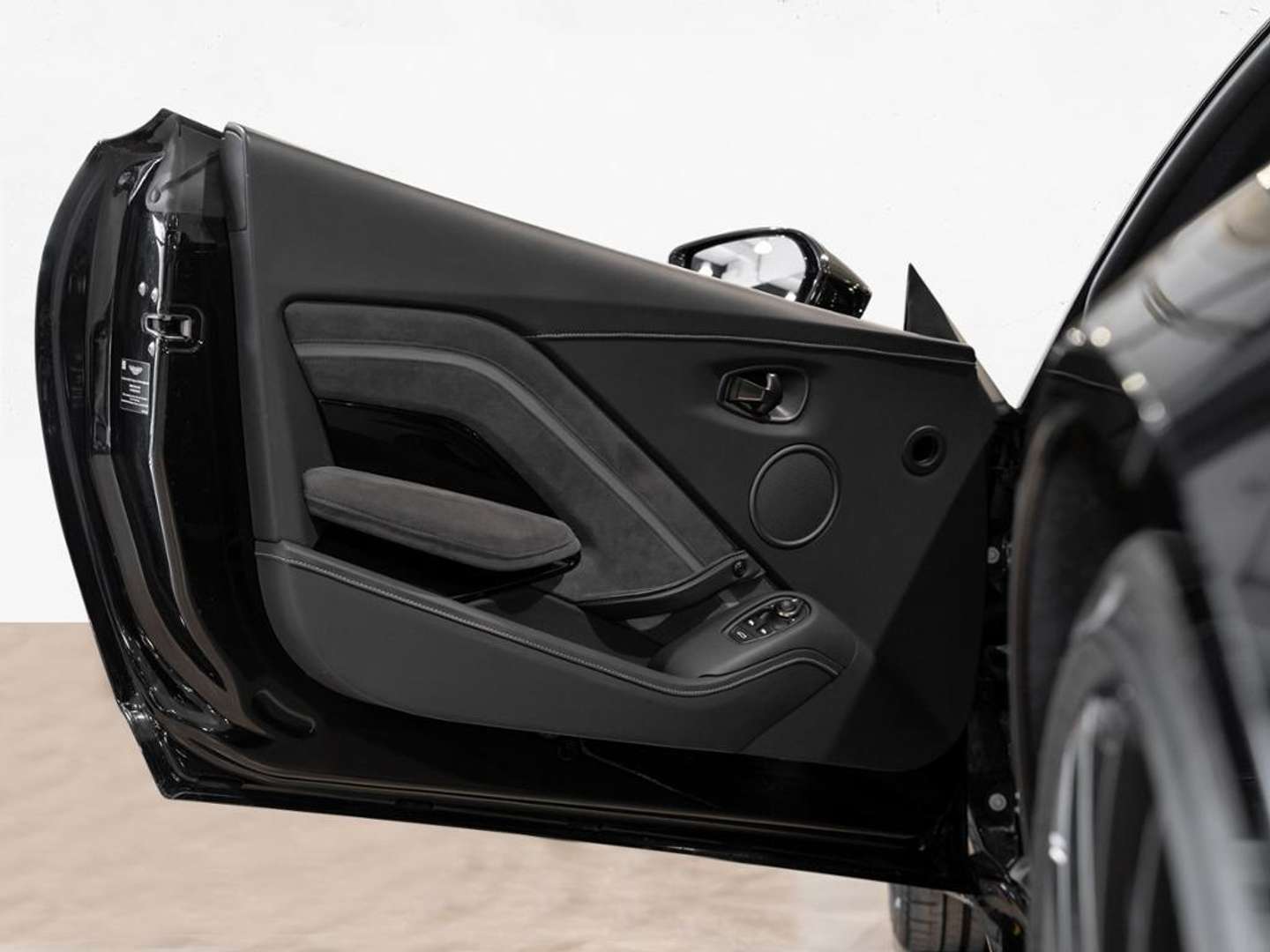 Aston Martin Vantage Coupe V8 F1 - 2022 - Joinsteer - #25