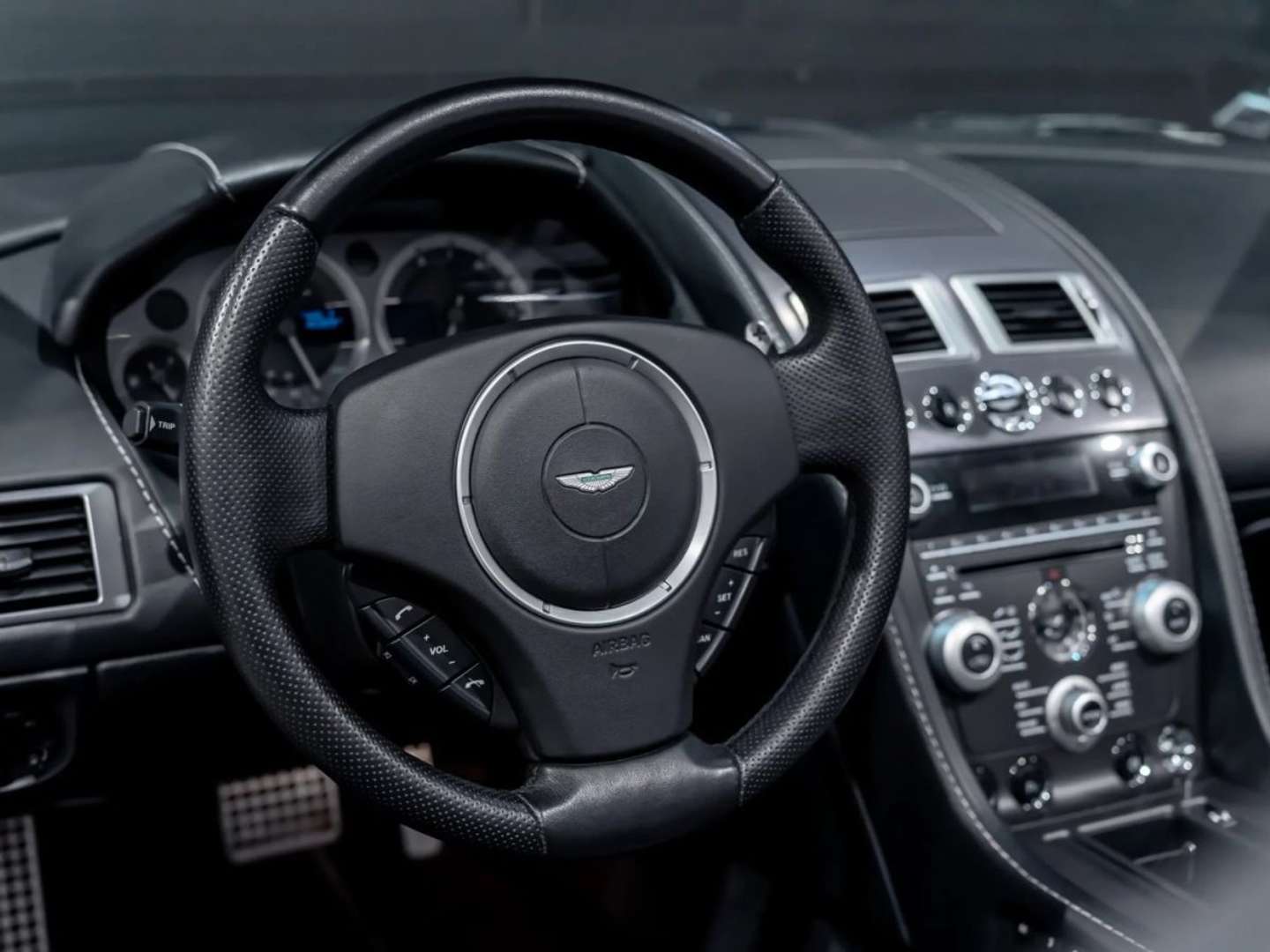 Aston Martin V8 Roadster 4.7l Sportshift - 2009 - Joinsteer - #45