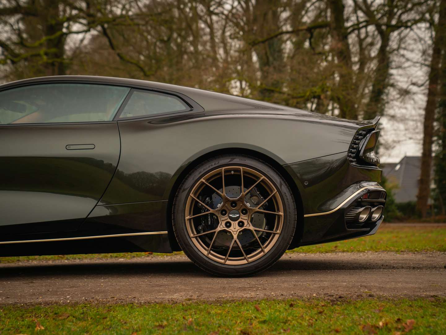 Aston Martin Vanquish - 2025 - Joinsteer - #33