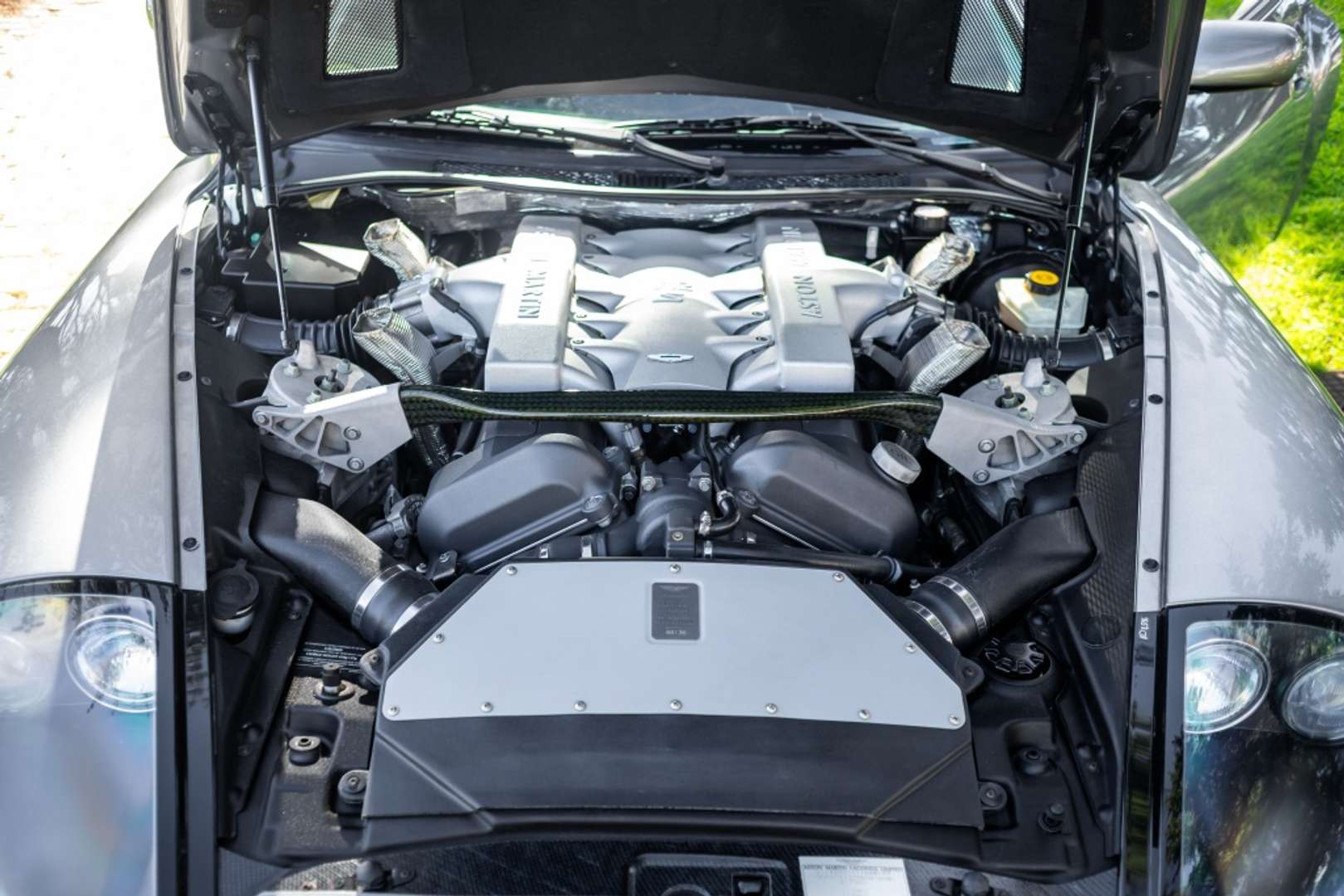 Aston Martin Vanquish V12 - 2005 - Joinsteer - #22