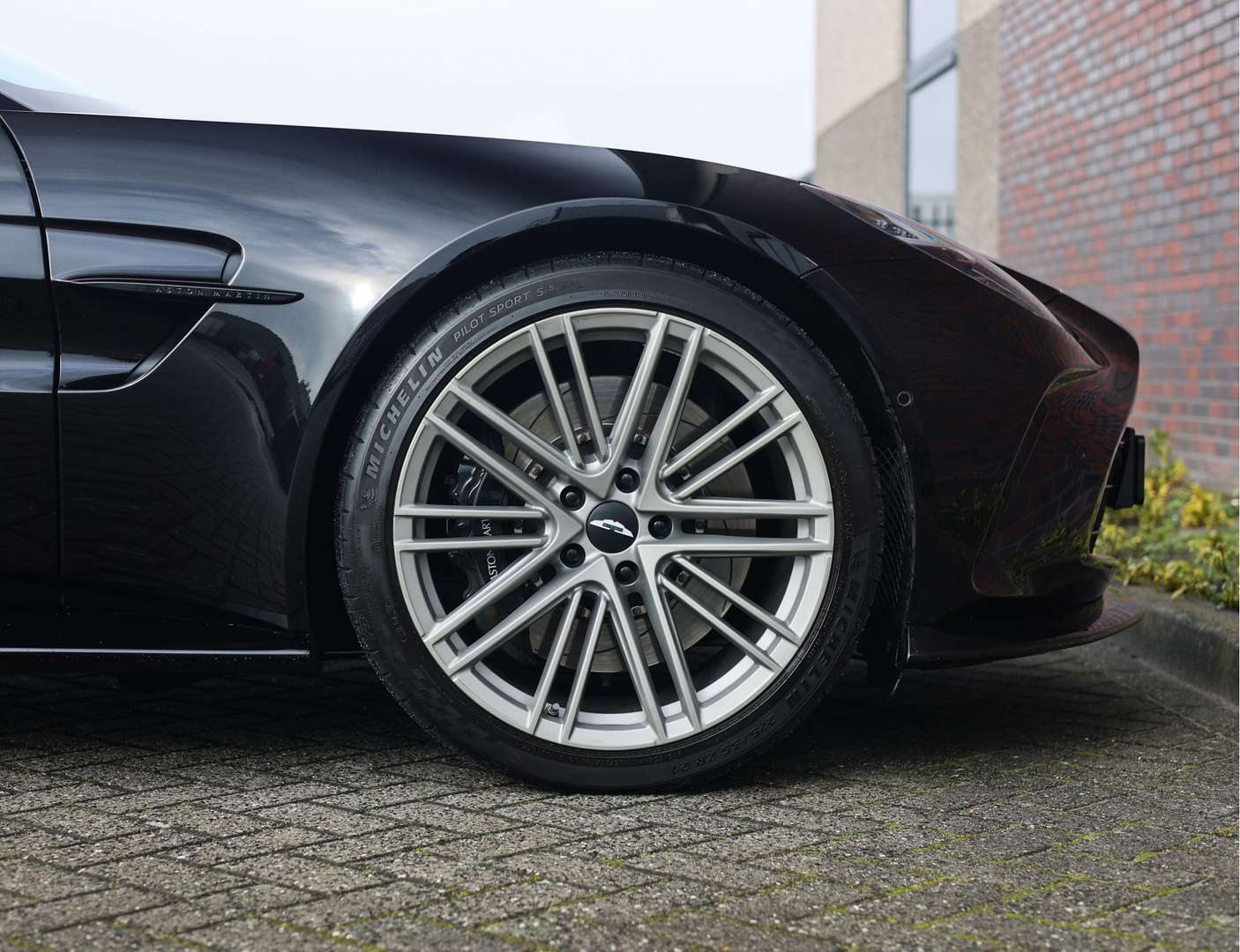 Aston Martin Vantage 4.0 V8 - 2025 - Joinsteer - #48