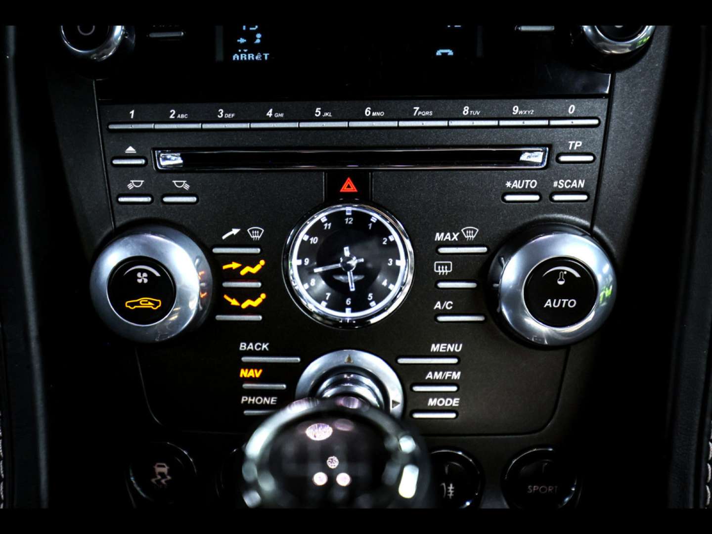 Aston Martin Vantage Roadster 4.7 Manual - 2014 - Joinsteer - #26