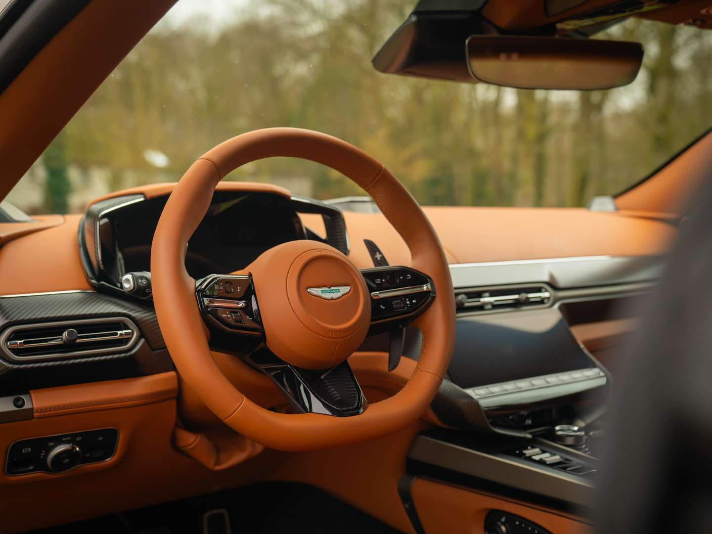 Aston Martin Vanquish - 2025 - Joinsteer - #43