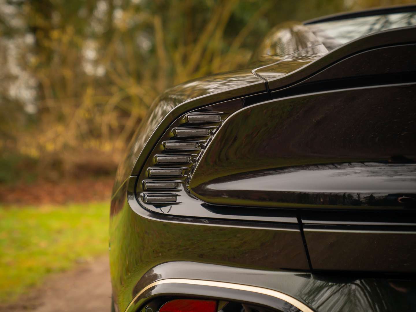 Aston Martin Vanquish - 2025 - Joinsteer - #50