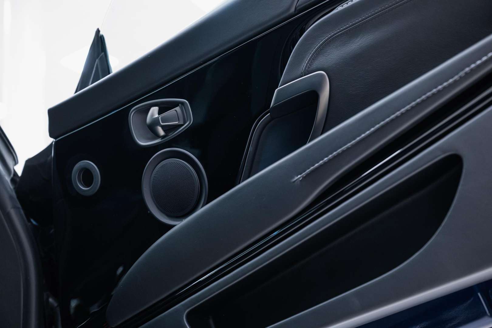 Aston Martin DB11 AMR Coupe V12 - 2018 - Joinsteer - #34