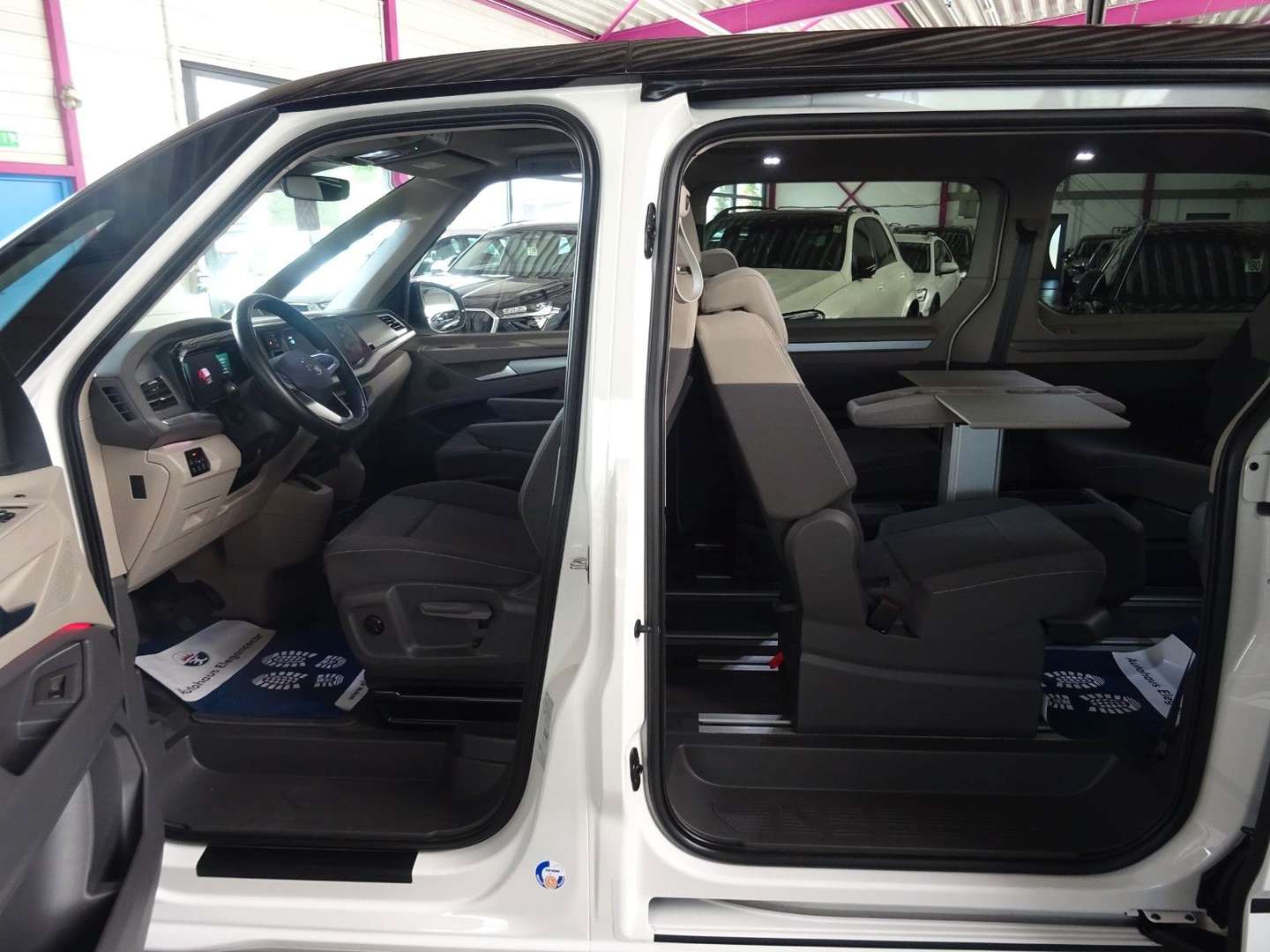 Volkswagen Multivan TDI Edition Lang - 2023 - Joinsteer - #2