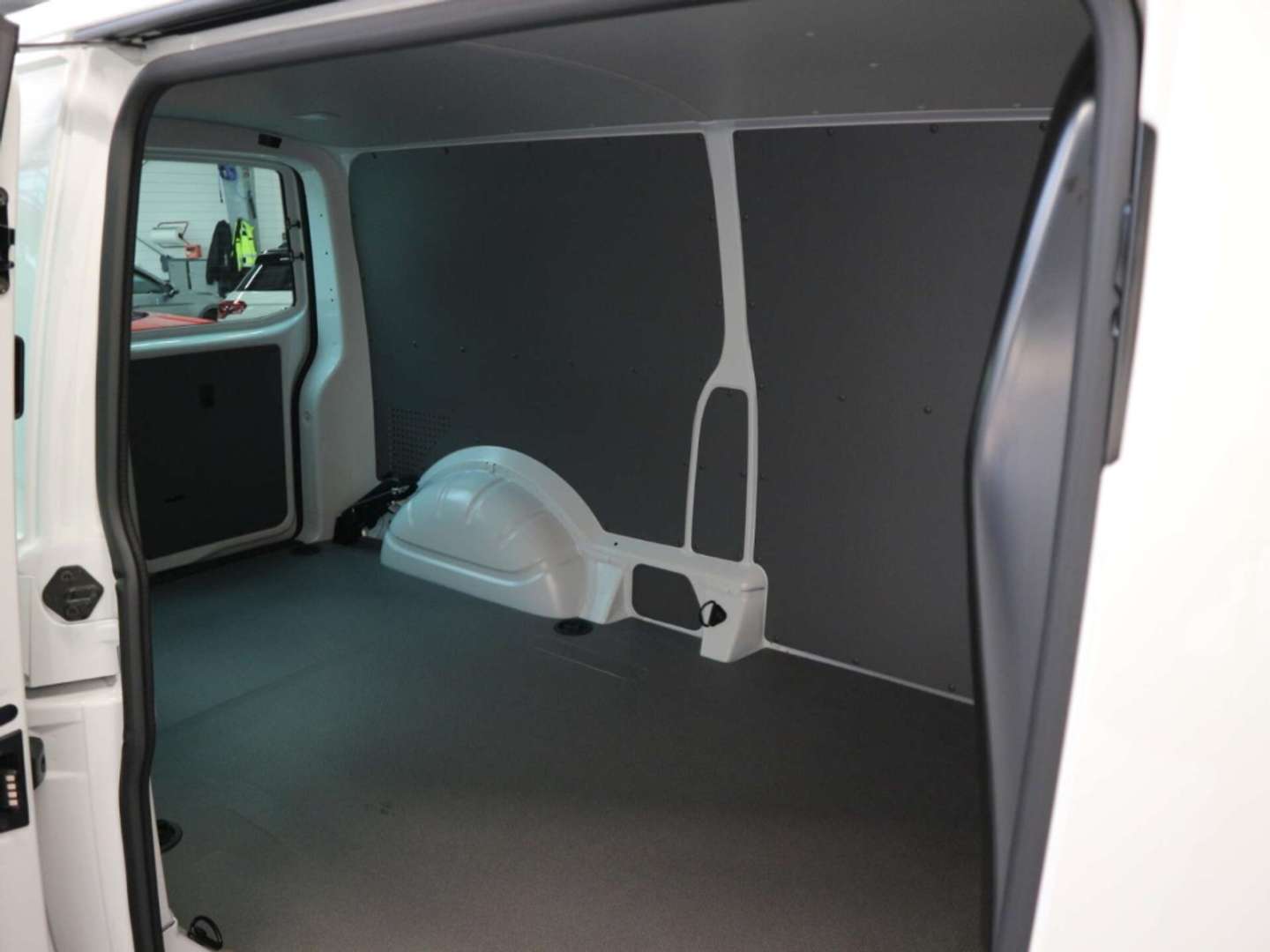 Volkswagen Transporter - 2023 - Joinsteer - #9