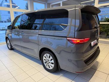 Volkswagen Multivan EHybrid Lang — photo 6