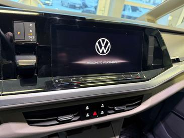 Volkswagen Multivan EHybrid Lang — photo 11