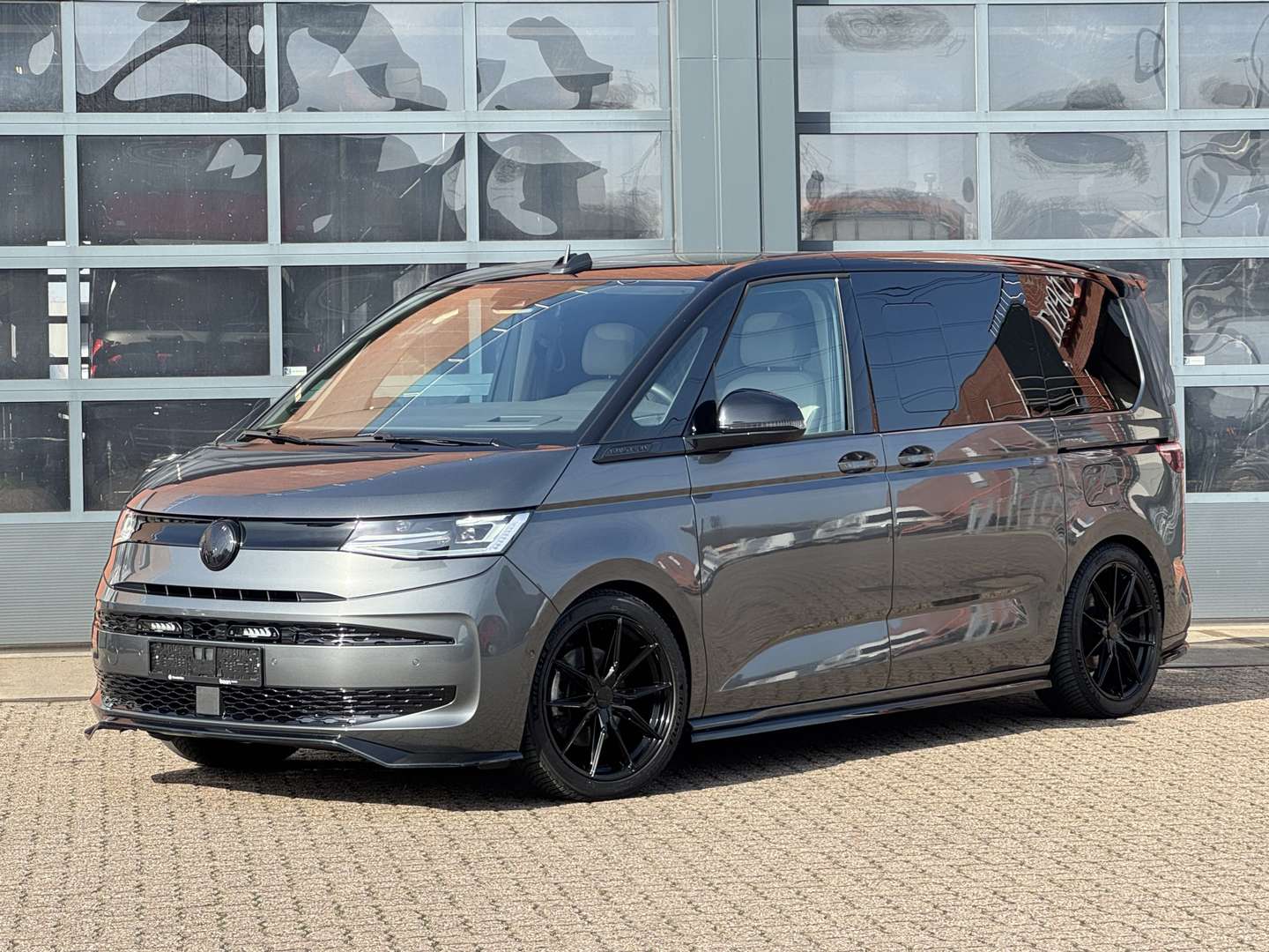 Volkswagen Multivan Highline - 2024 - Joinsteer - #2