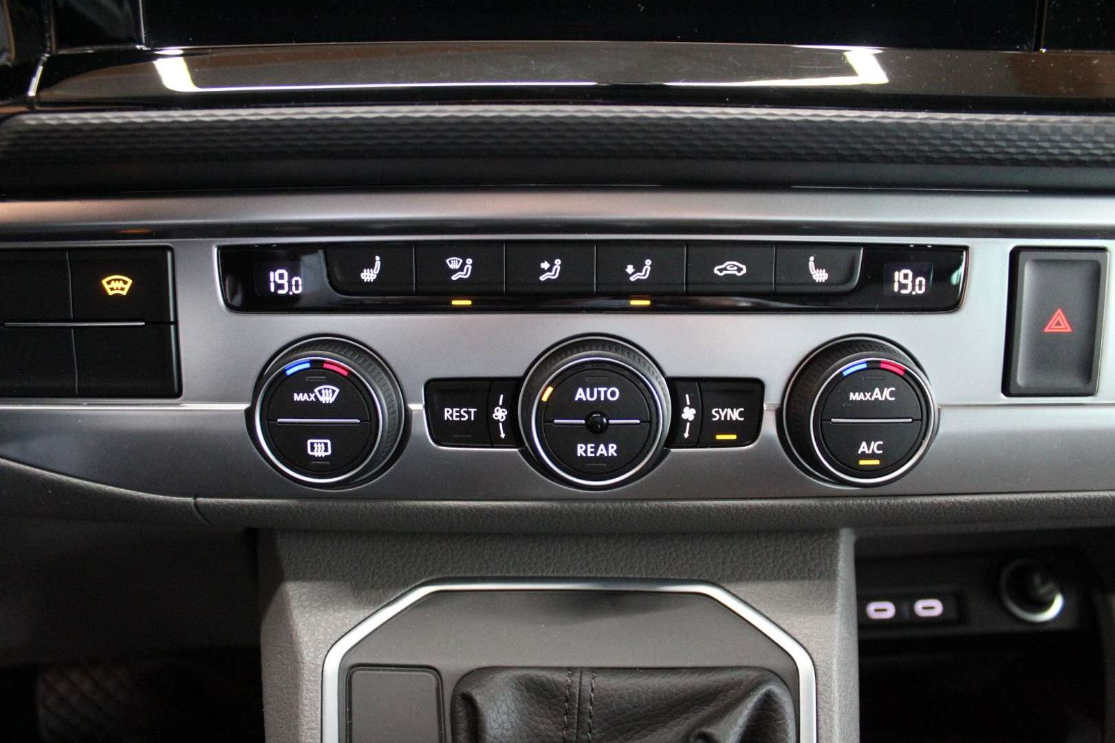 Volkswagen T6 Beach Camper 4Motion - 2021 - Joinsteer - #18