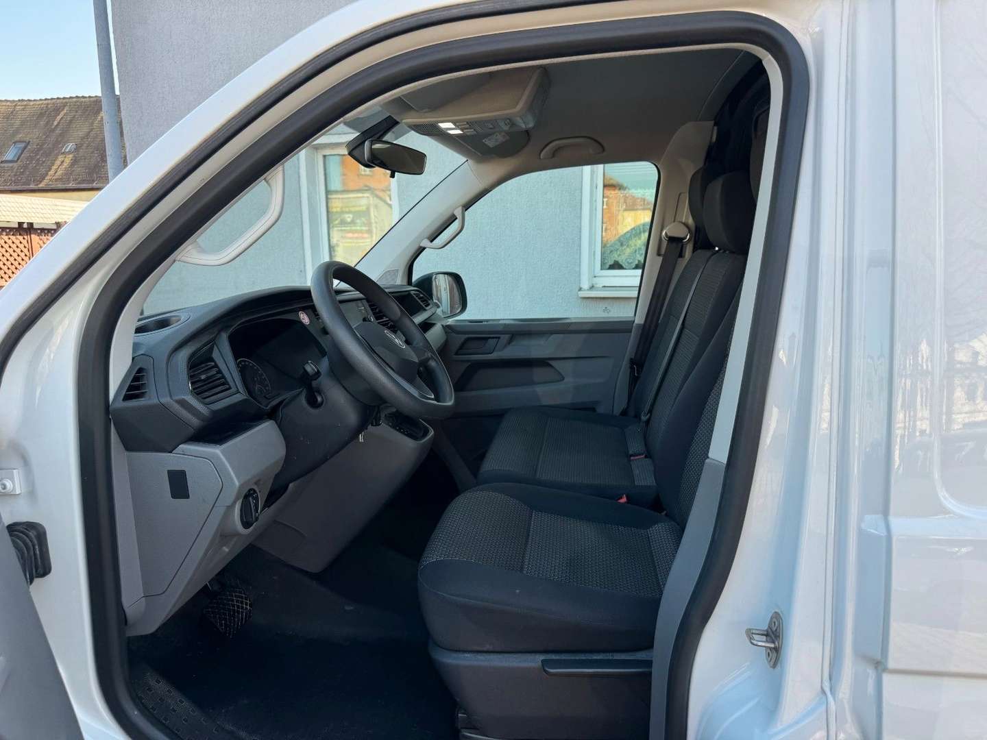 Volkswagen Transporter - 2023 - Joinsteer - #9