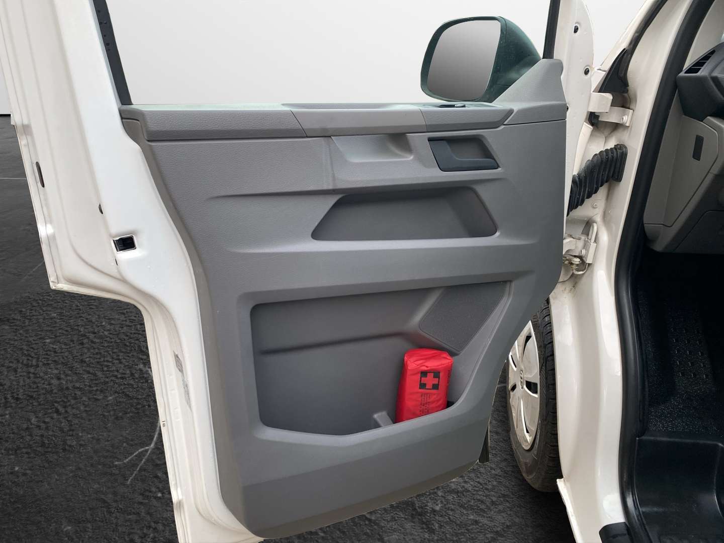 Volkswagen T6 Kombi TDI - 2021 - Joinsteer - #5