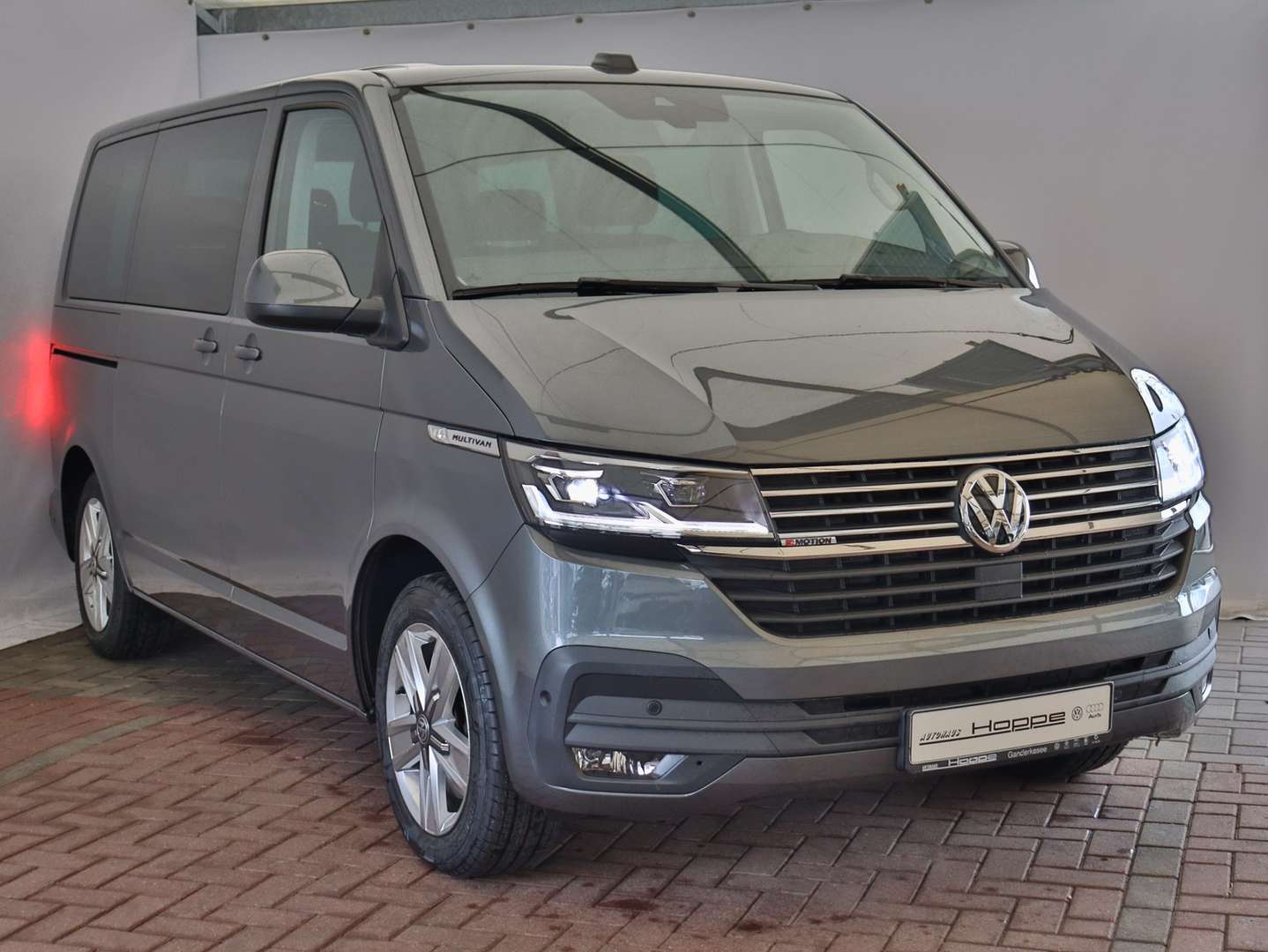 Volkswagen Multivan TDI 4Motion - 2023 - Joinsteer - #1