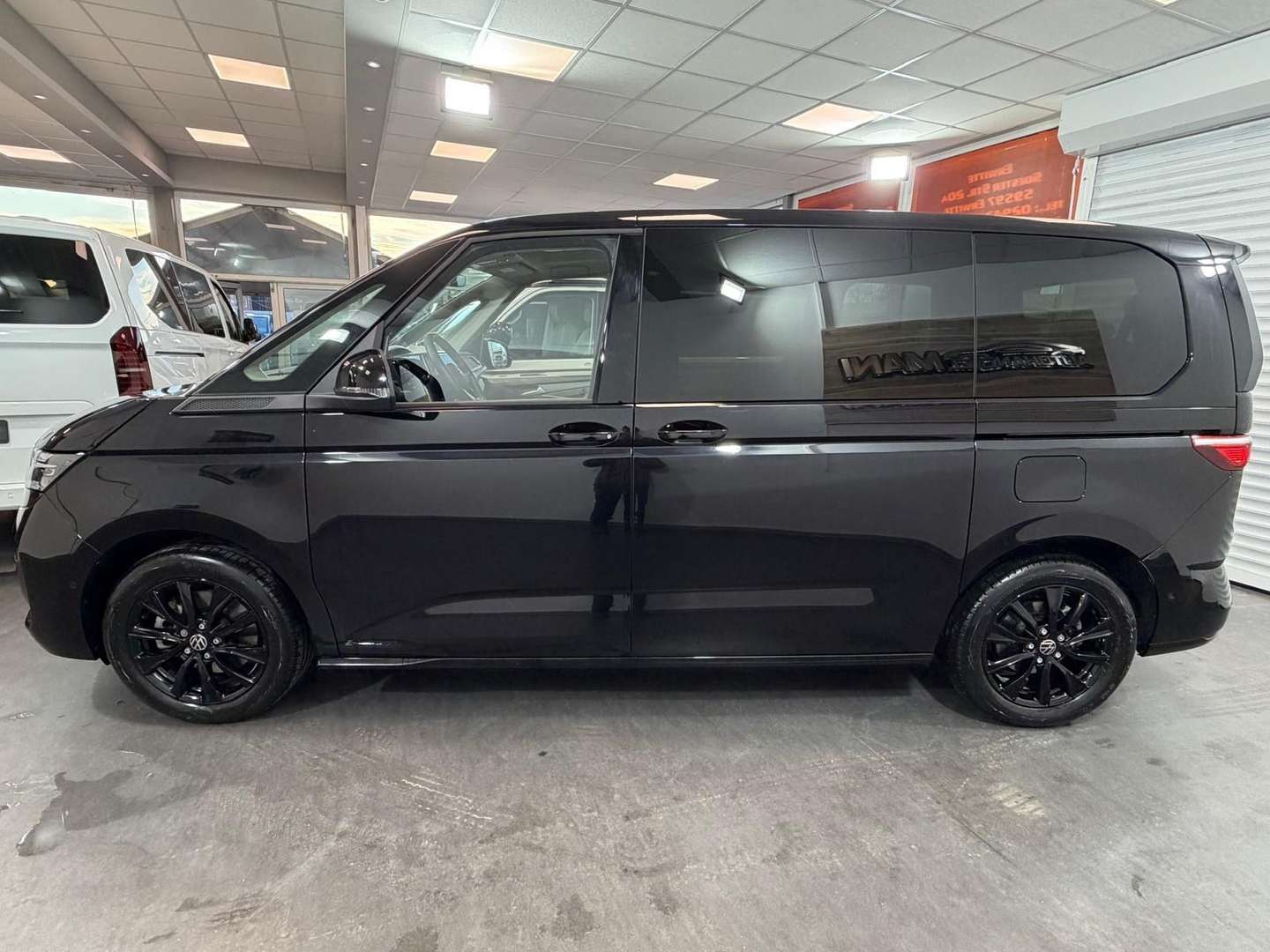 Volkswagen Multivan Life - 2024 - Joinsteer - #4
