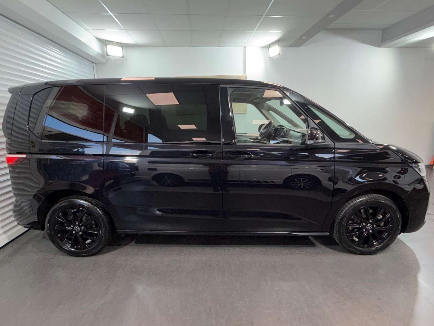 Volkswagen Multivan Life - 2024 - Joinsteer - #5
