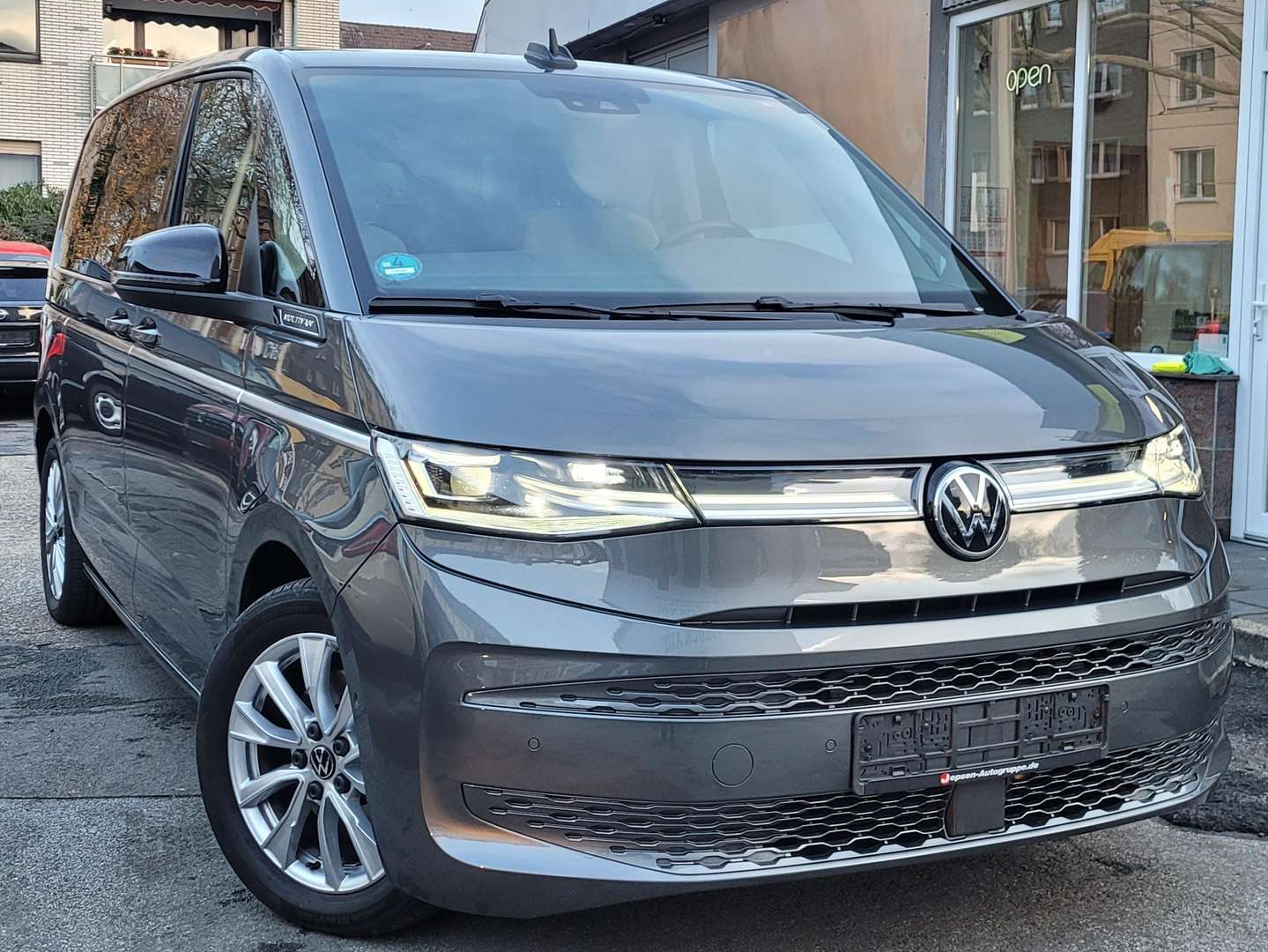 Volkswagen Multivan EHybrid Style - 2024 - Joinsteer - #5
