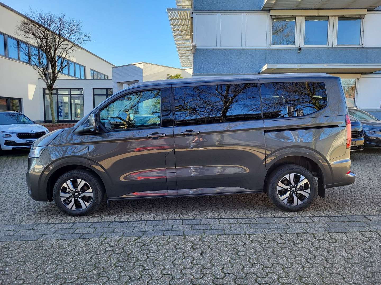 Volkswagen Multivan 4Motion TDI Style - 2026 - Joinsteer - #2