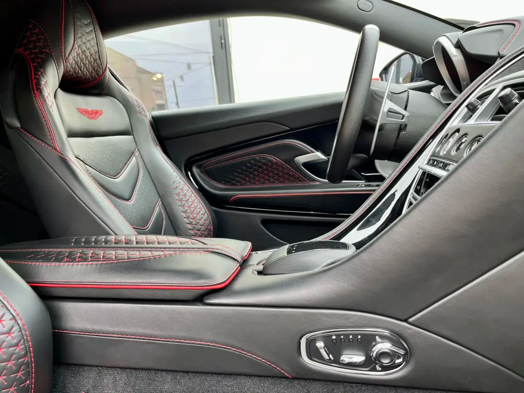 Aston Martin DBS (2018-24) DBS Superleggera Coupe 5.2 - 2021 - Joinsteer - #18