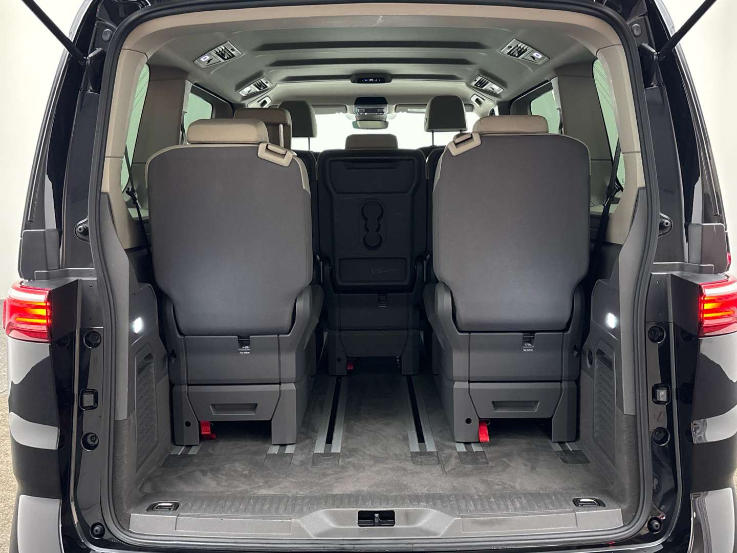 Volkswagen Multivan TDI - 2022 - Joinsteer - #13