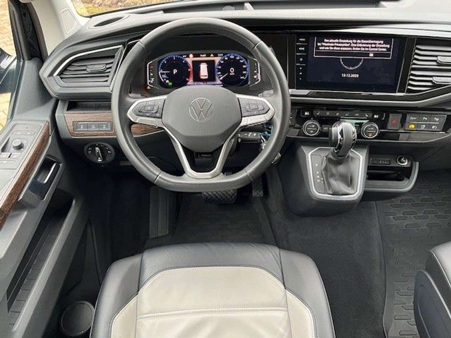 Volkswagen Multivan 4Motion Highline - 2022 - Joinsteer - #9