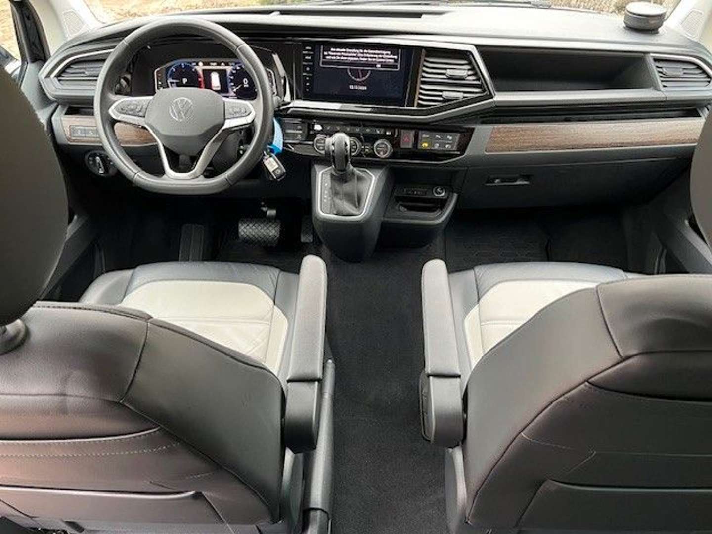 Volkswagen Multivan 4Motion Highline - 2022 - Joinsteer - #10