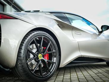 Lotus Emira V6 First Edition — photo 6