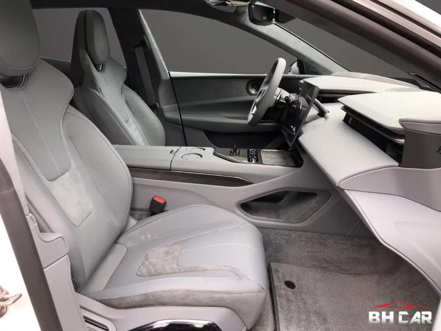 Lotus Emeya - 2025 - Joinsteer - #16